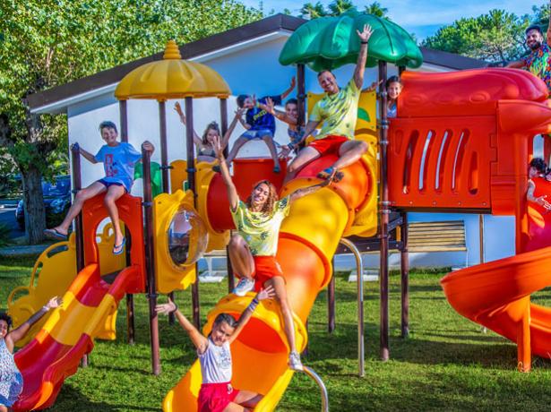 holidayfamilyvillage it sfrutta-la-proroga-del-bonus-vacanze-in-villaggio-a-porto-sant-elpidio 014
