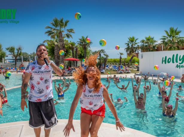 holidayfamilyvillage en offer-for-long-stay-at-holiday-village-porto-sant-elpidio 013